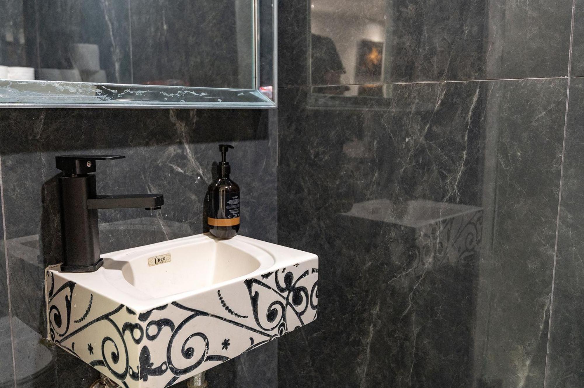 Lago Suites Hotel القدس المظهر الخارجي الصورة