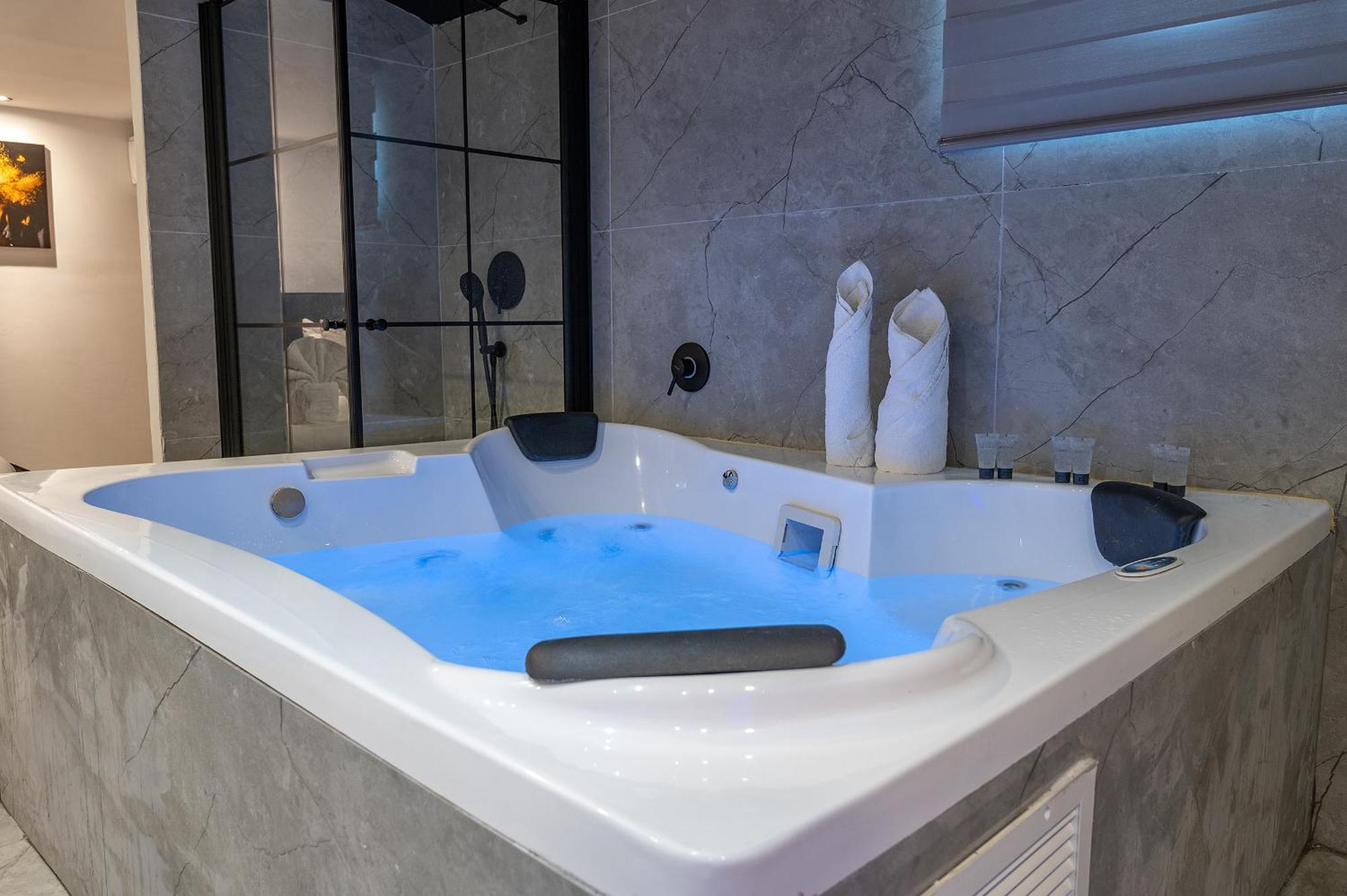 Lago Suites Hotel القدس المظهر الخارجي الصورة