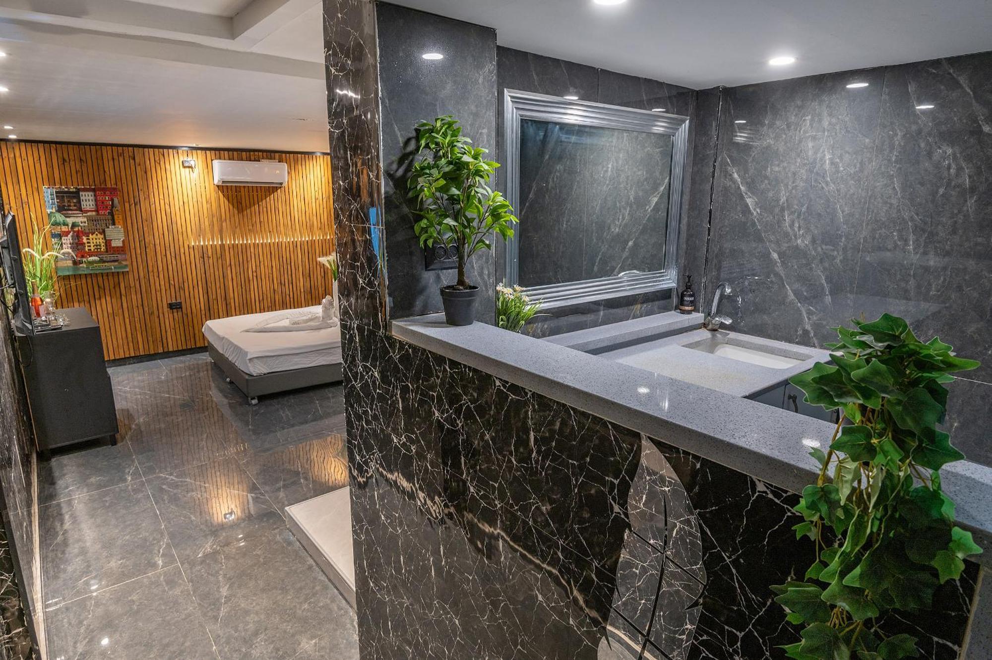 Lago Suites Hotel القدس المظهر الخارجي الصورة