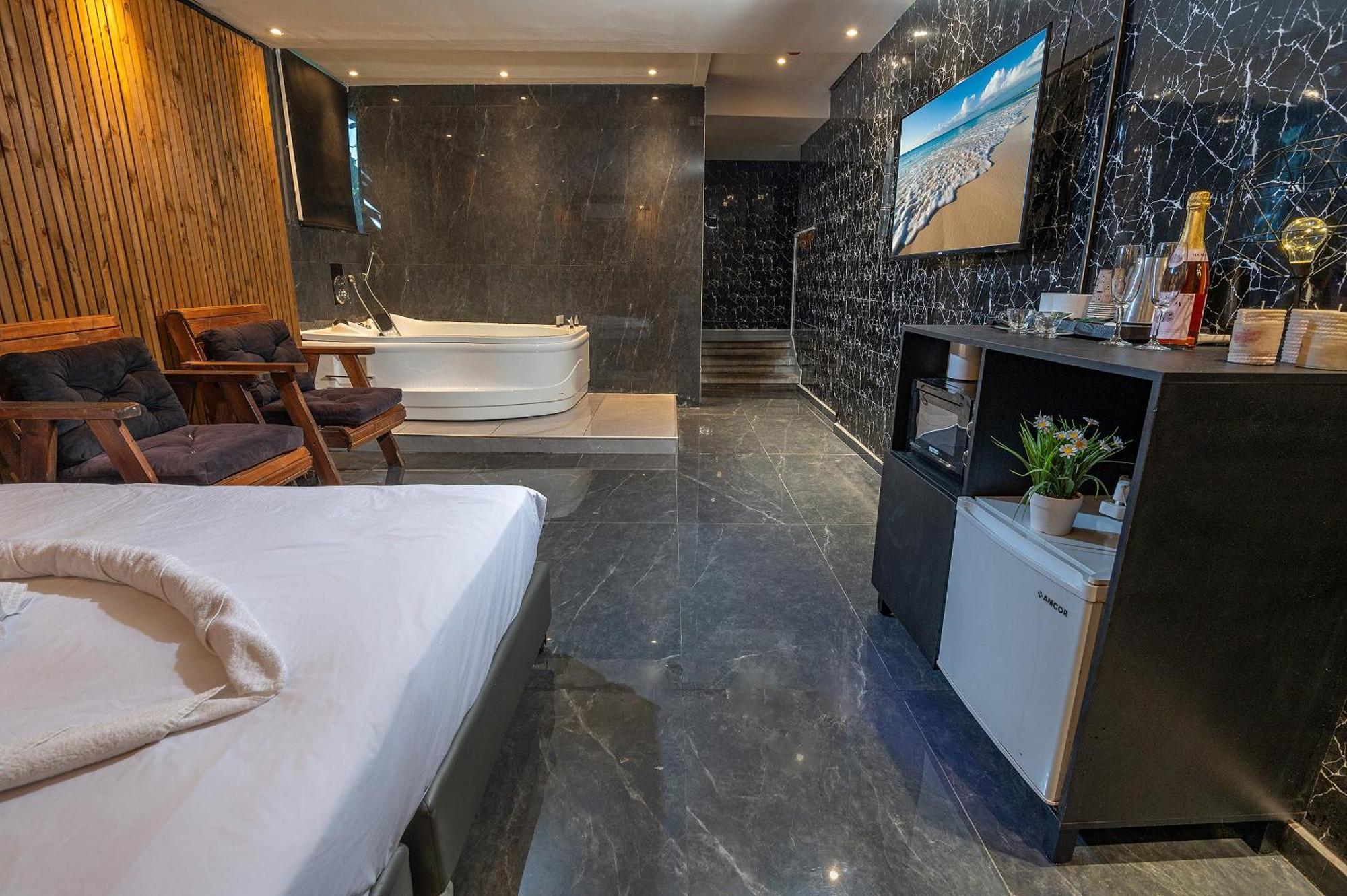 Lago Suites Hotel القدس المظهر الخارجي الصورة