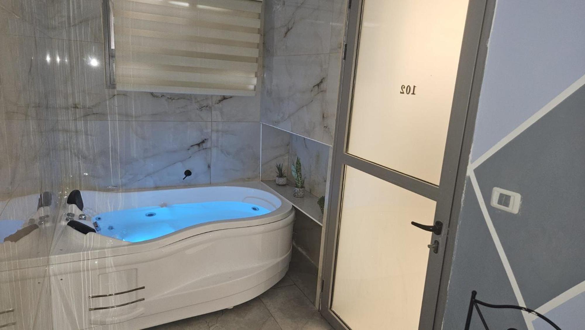 Lago Suites Hotel القدس المظهر الخارجي الصورة
